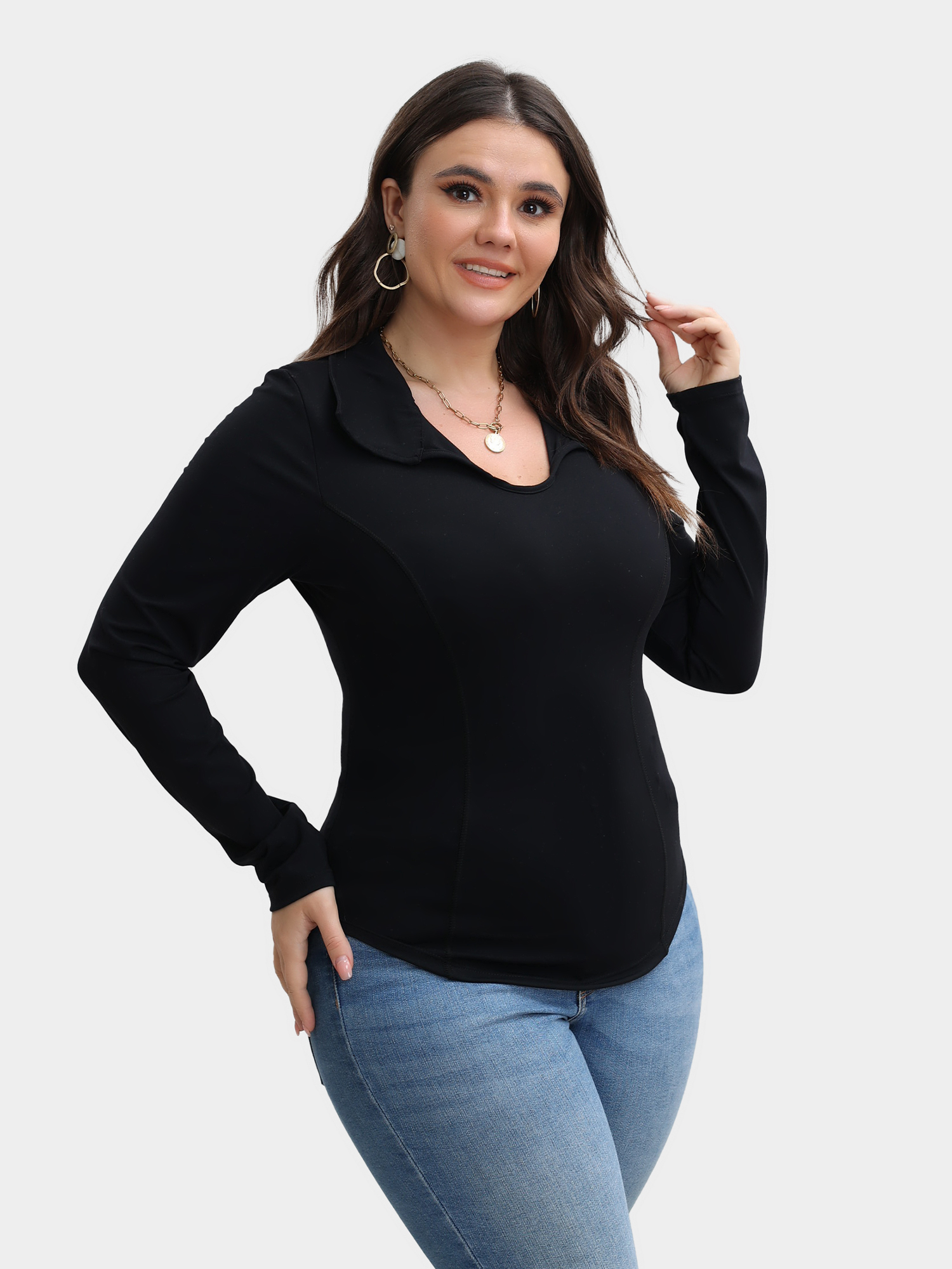 Long Sleeve Curved Hem V-Neck Top