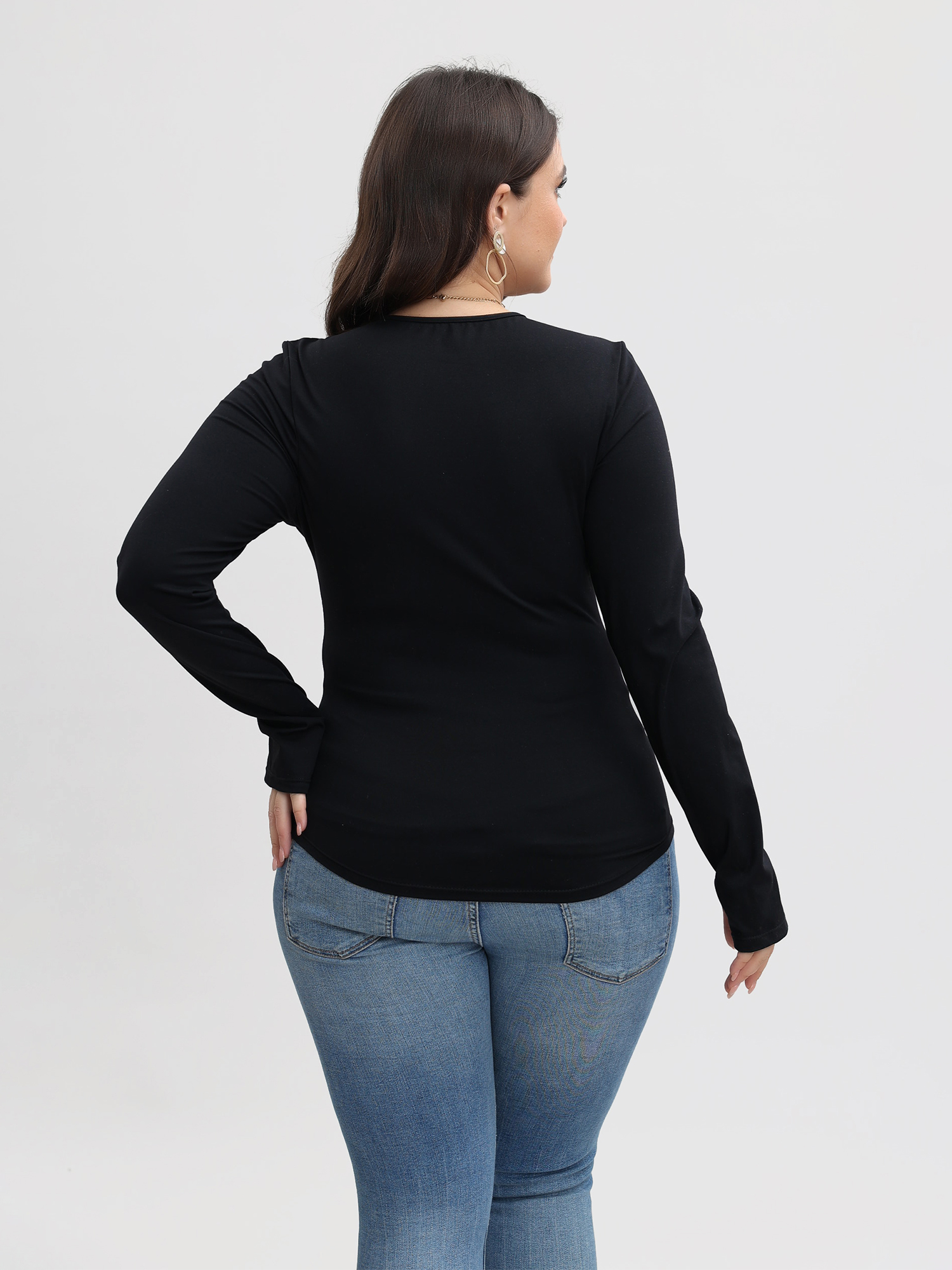 Round Neck Long Sleeves Cutout Top