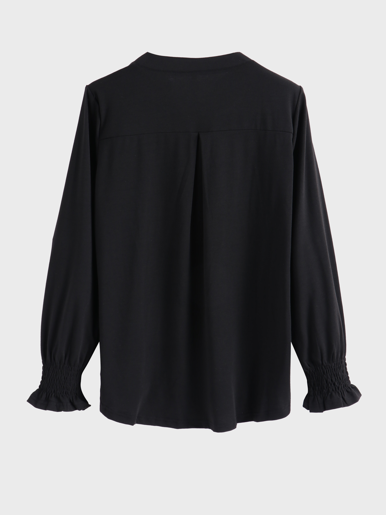 V-Neck Smocked Cuffs Fined Top