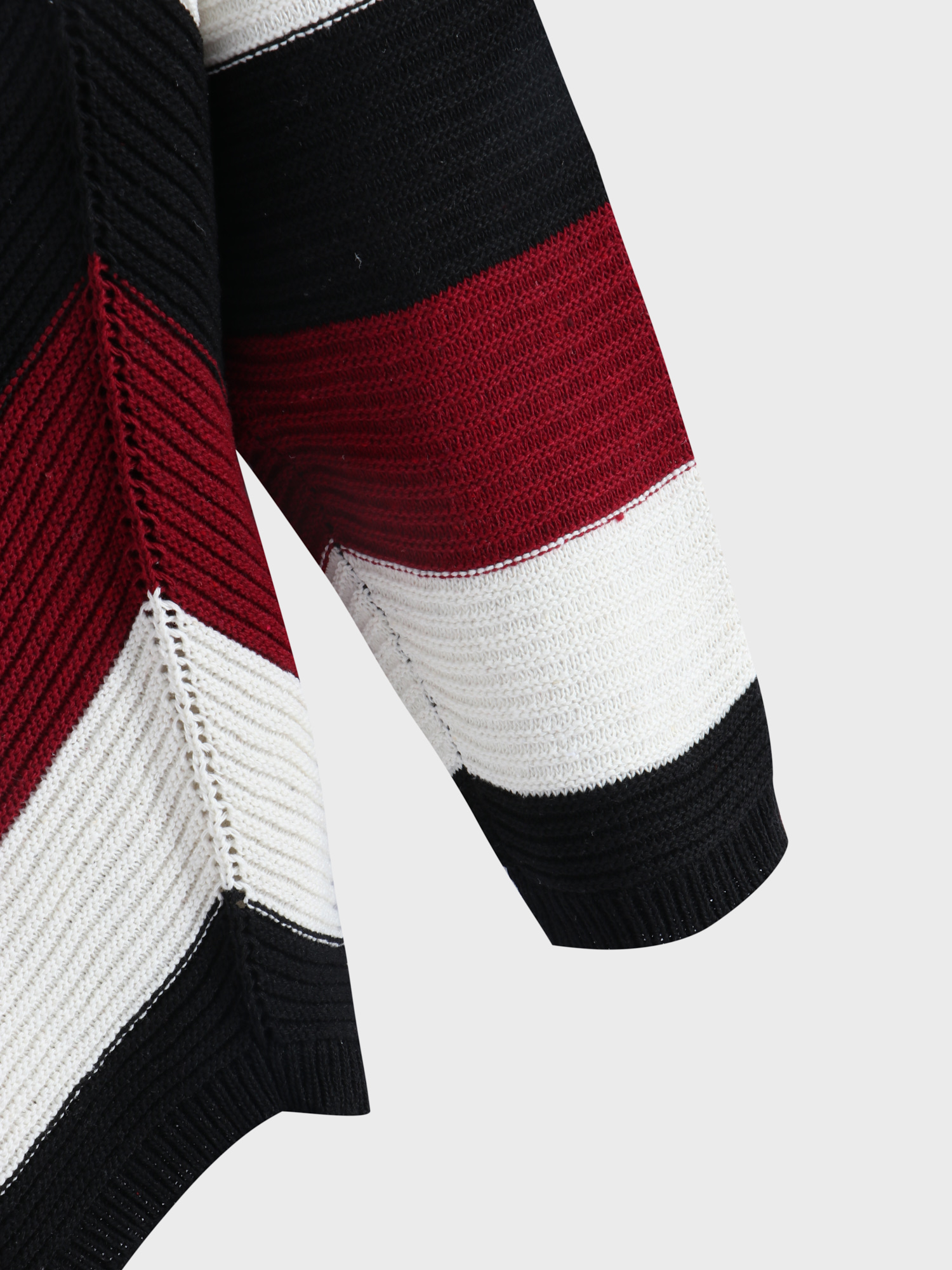 Roundneck Loose Colorblock Knit Sweater