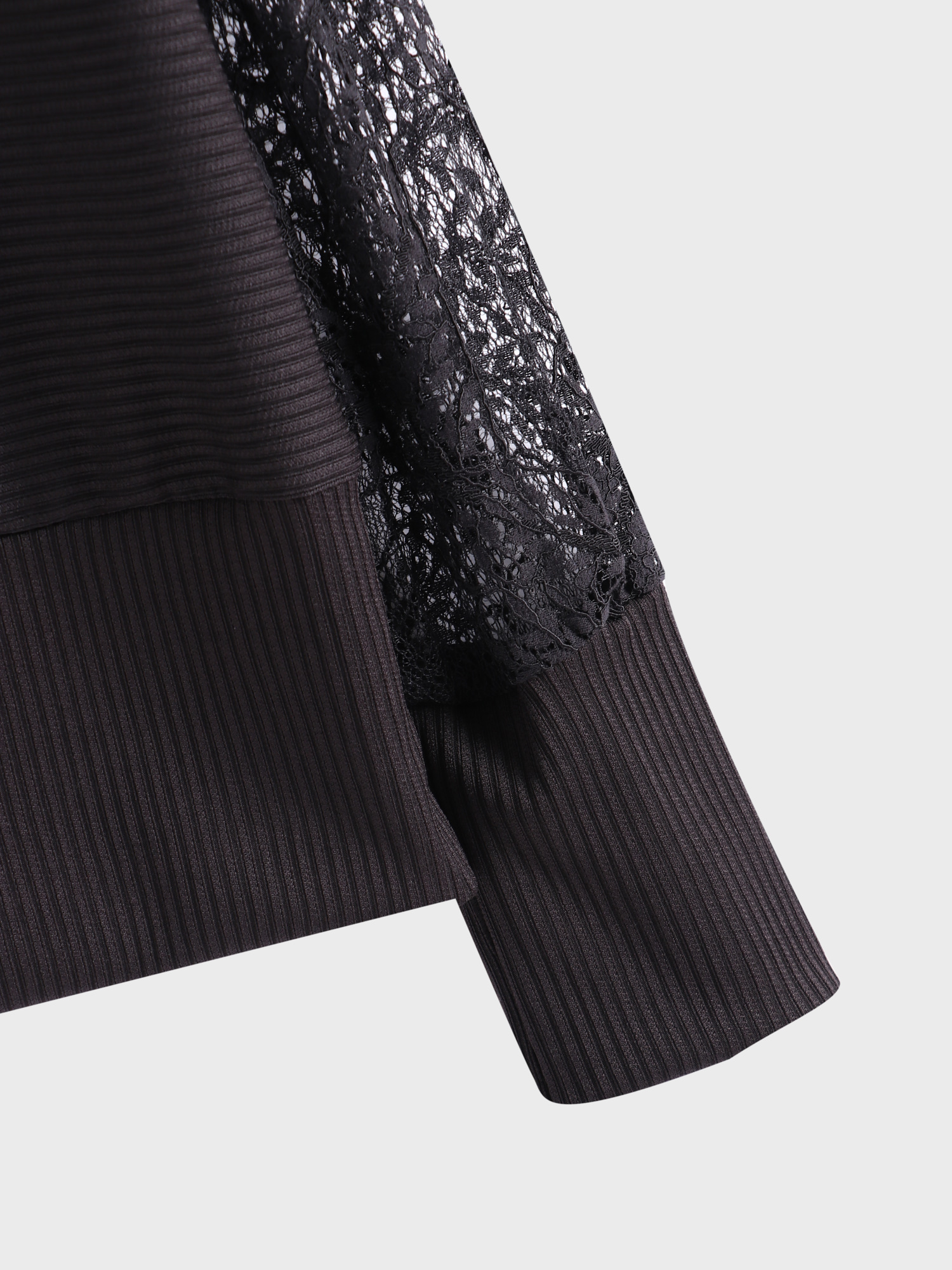 Fancy Lace-Patching Saddle-Sleeves Top