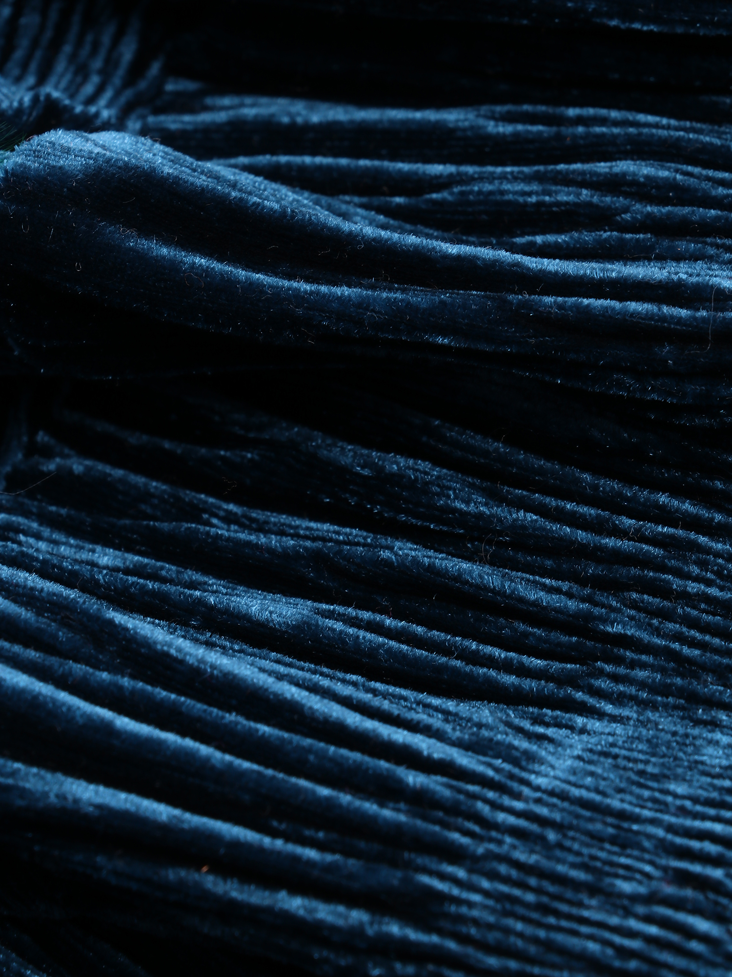 Soft Velvet Ruching Shirt