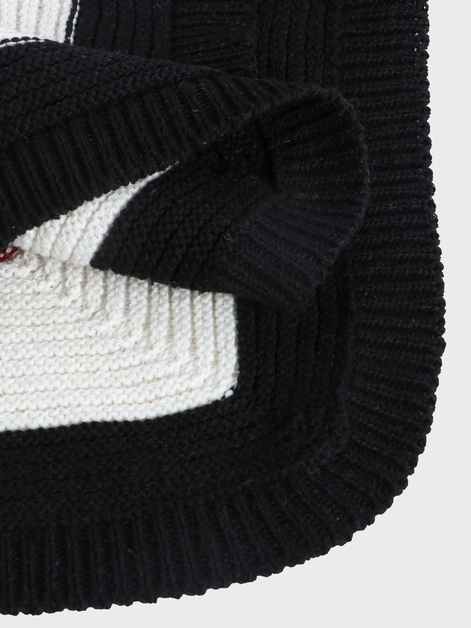 Roundneck Loose Colorblock Knit Sweater
