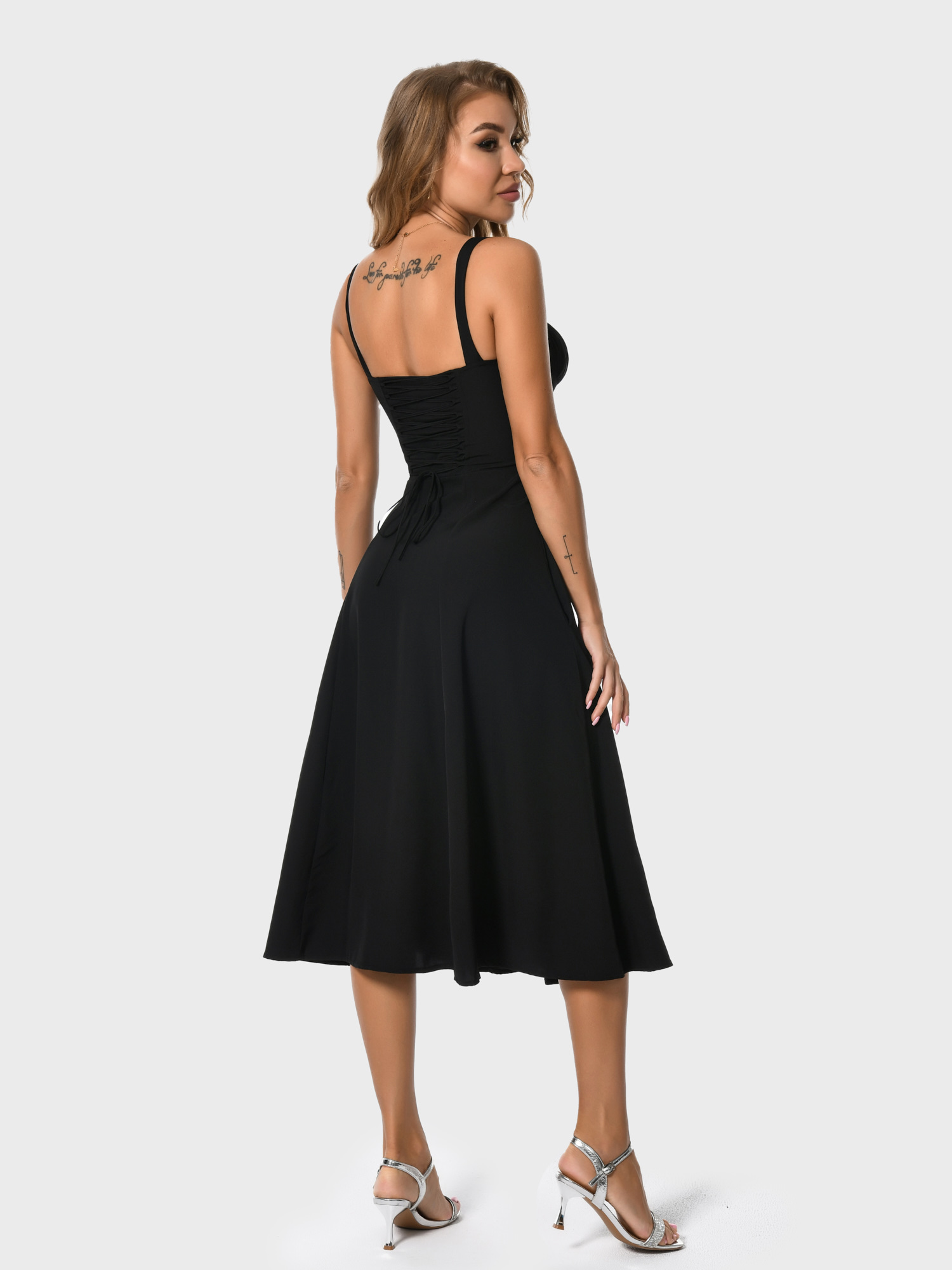 Vacay-Ready Sliming Dress