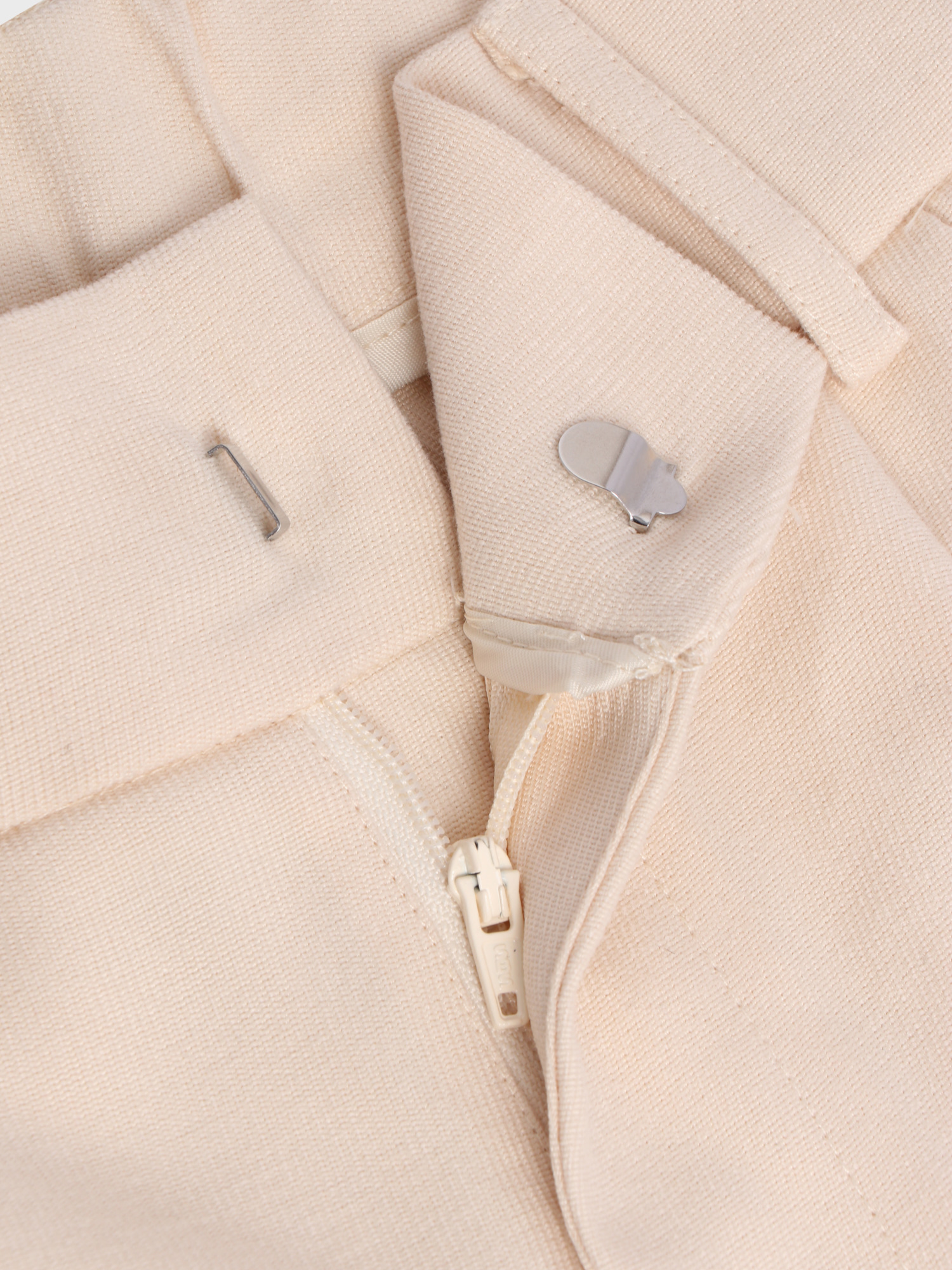 Effortless Tailored Wide-Leg Pants