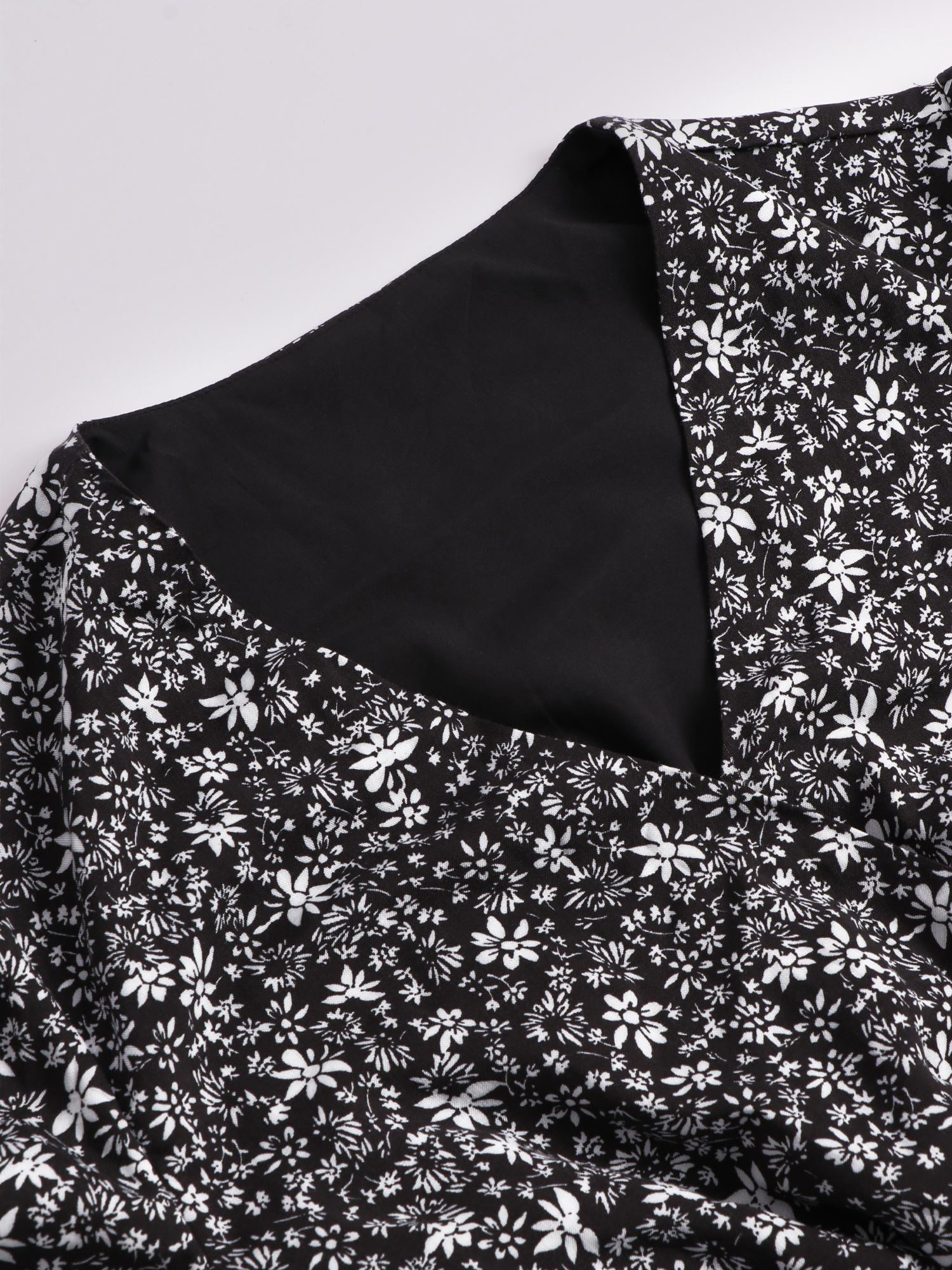 V-Neck Elastic Waist Floral Dress