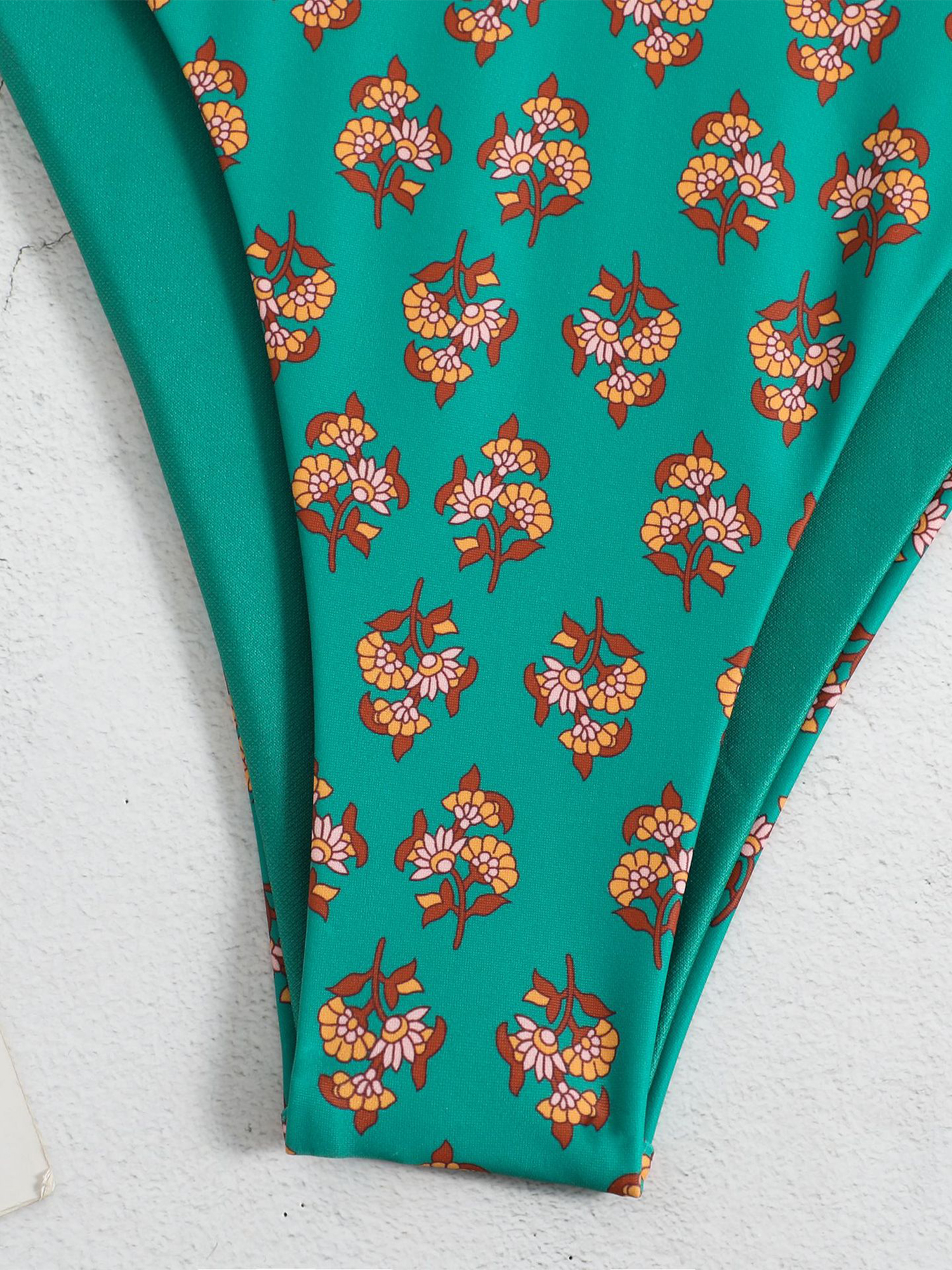 Retro Exotic Swim Set