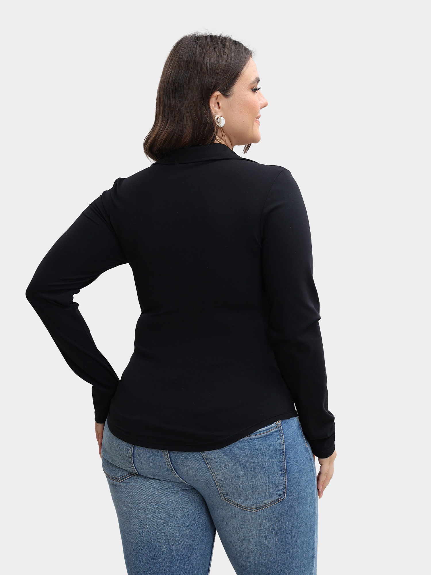 Long Sleeve Curved Hem V-Neck Top