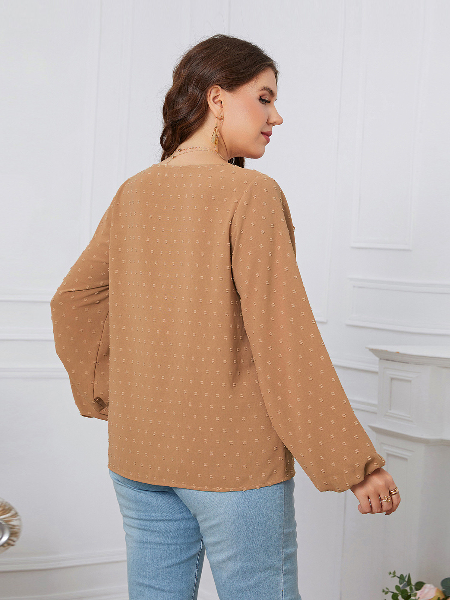 Lady Ruffle Hem Lantern Sleeve Blouse