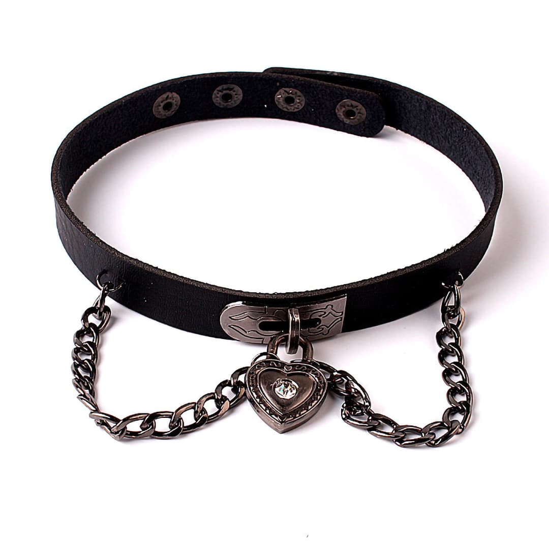 1000235 Retro Punk Gothic Heart Pendant Chain Choker - Fiitobeauty