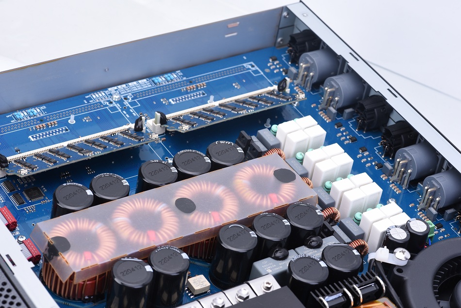 Prokustk 4 Channel 1000 Watts at 8ohm Class D 1U Professional Power Amplifier DJ Subwoofer Poweramp PA Stage  MA68K