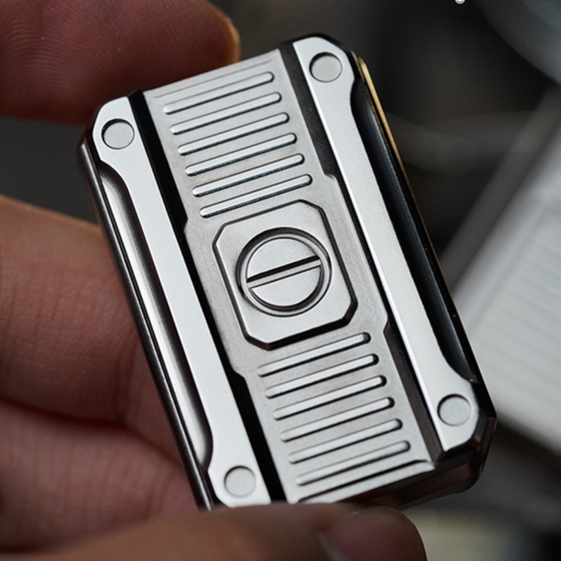 MINI BULLET PROOF SHIELD-Big white EDC