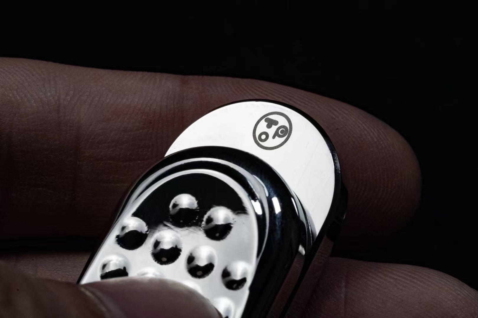 Bubble-Big white EDC