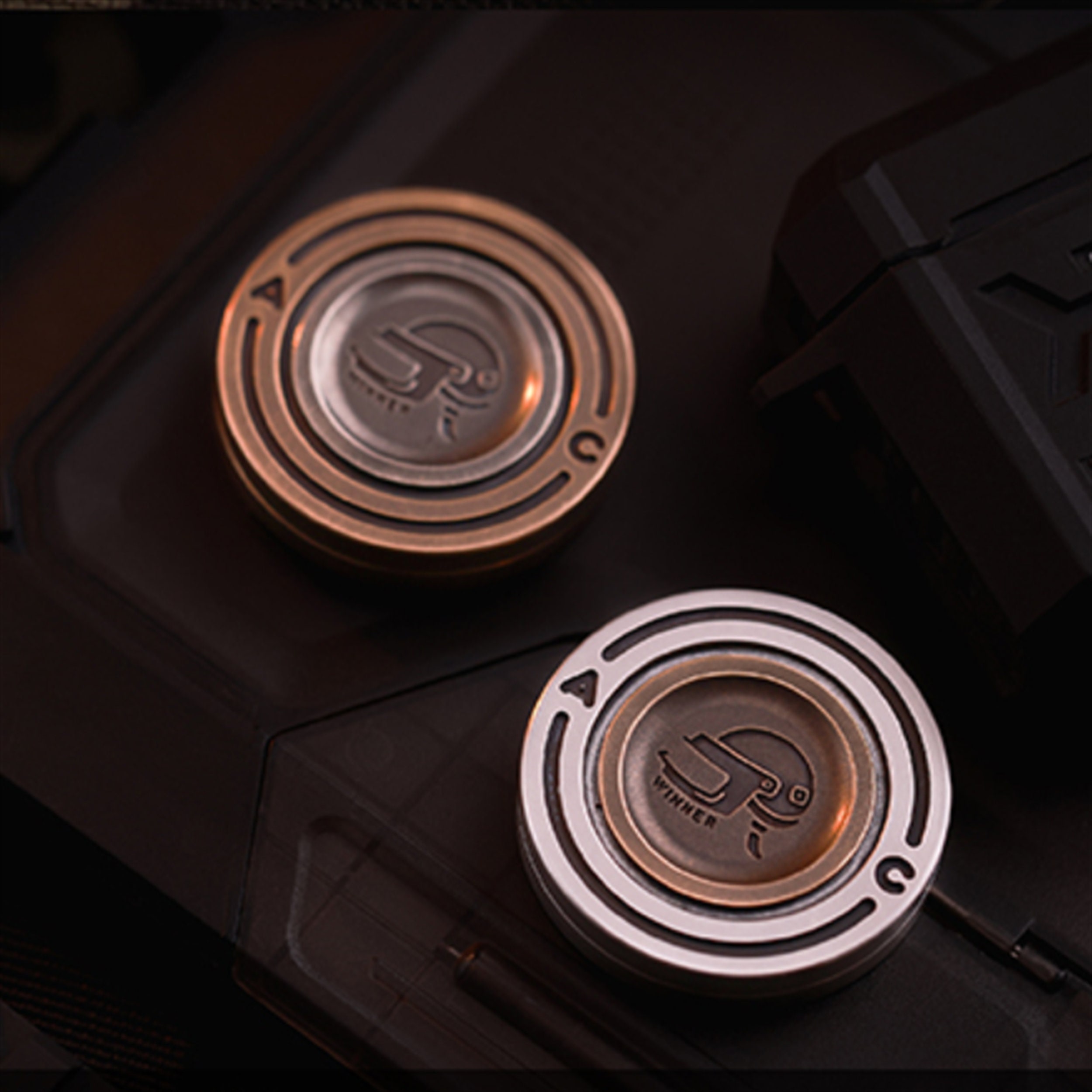 Dino chicken-Big white EDC