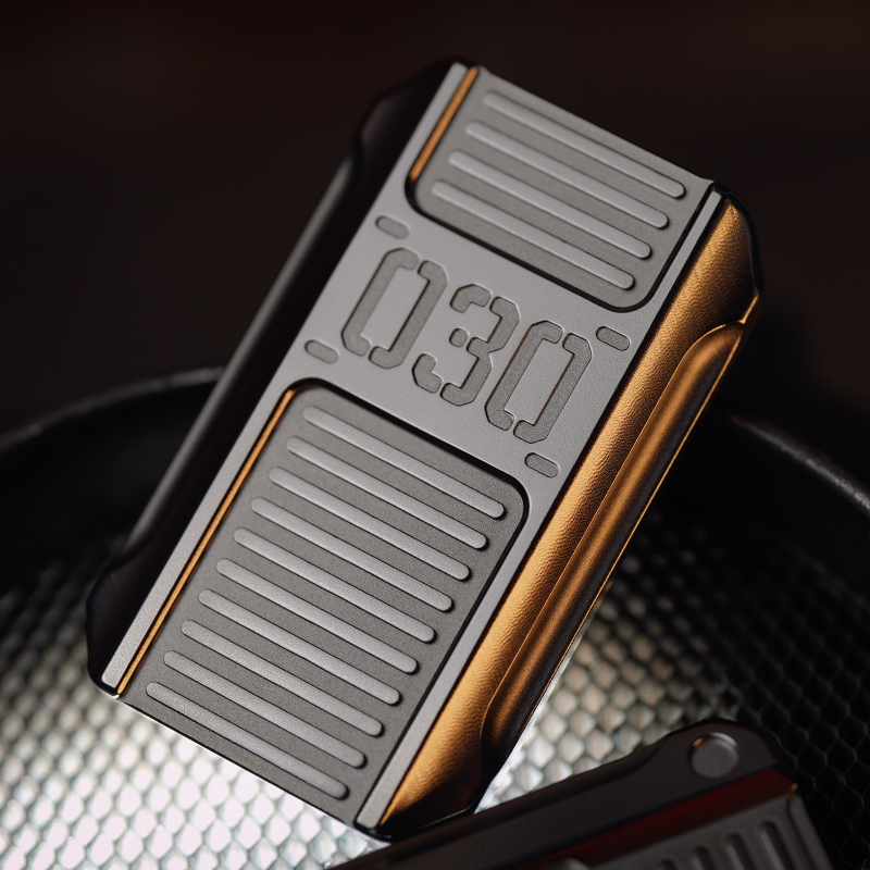 MINI BULLET PROOF SHIELD-Big white EDC