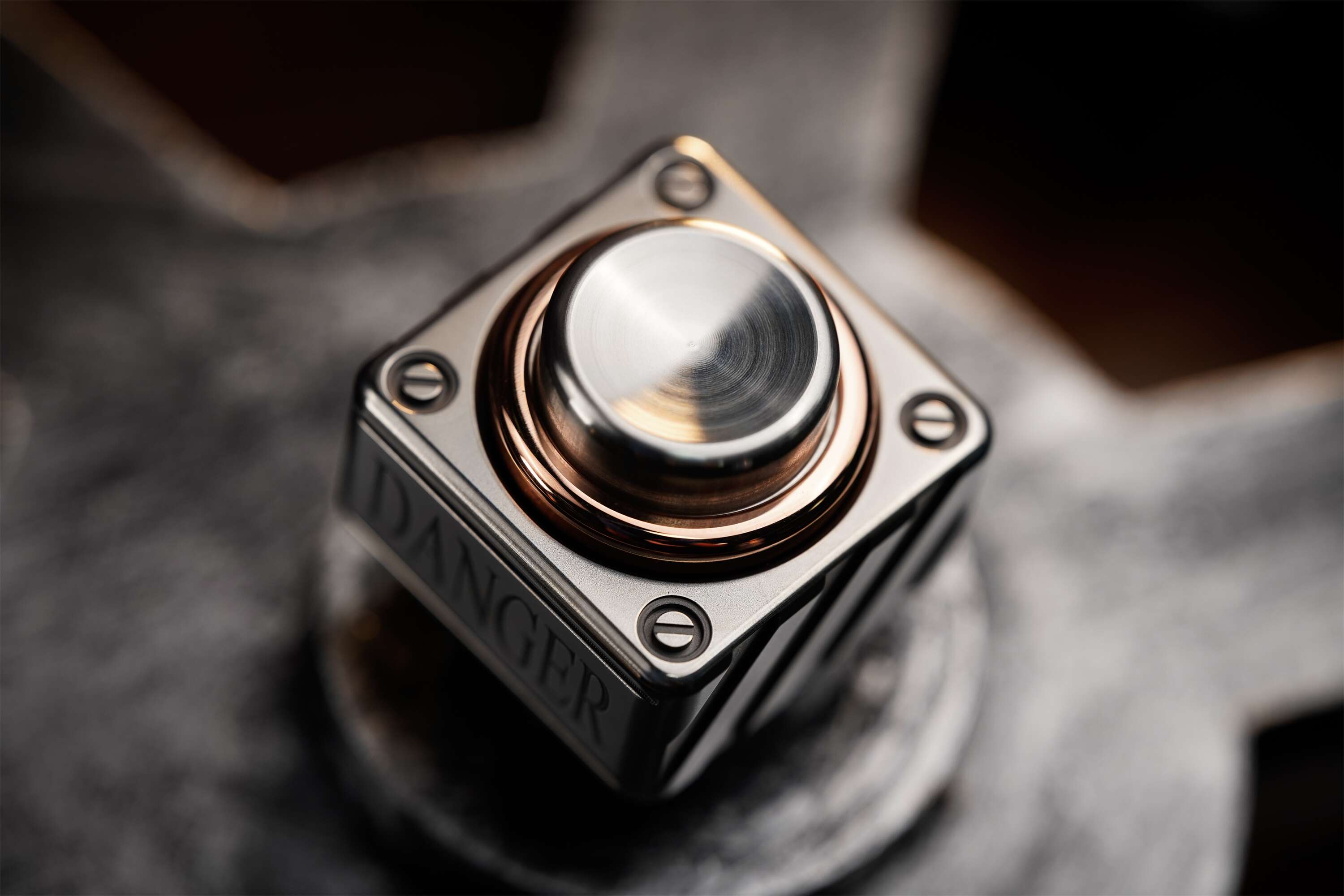 decision commander-Big white EDC