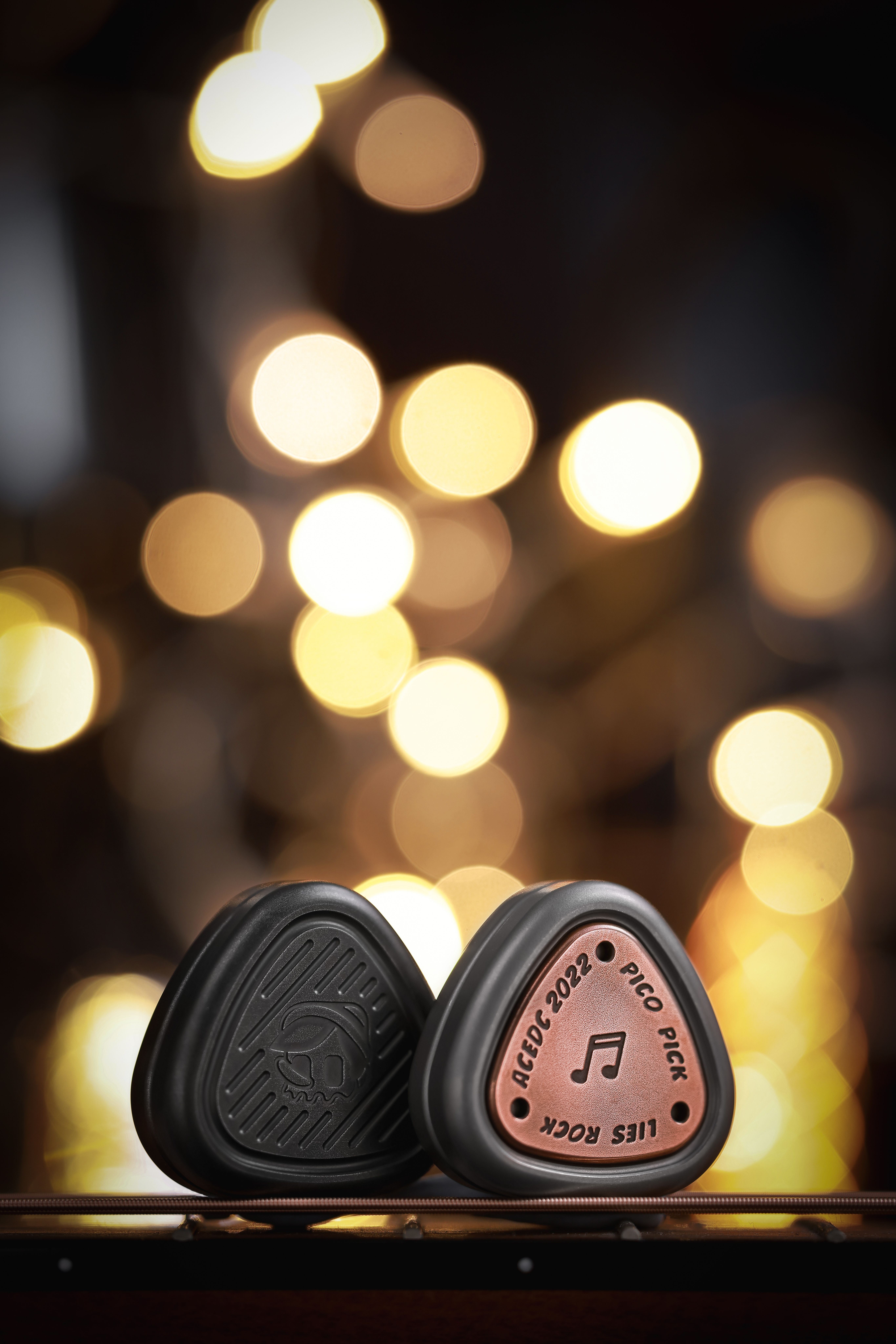 Pico Pick-Big white EDC