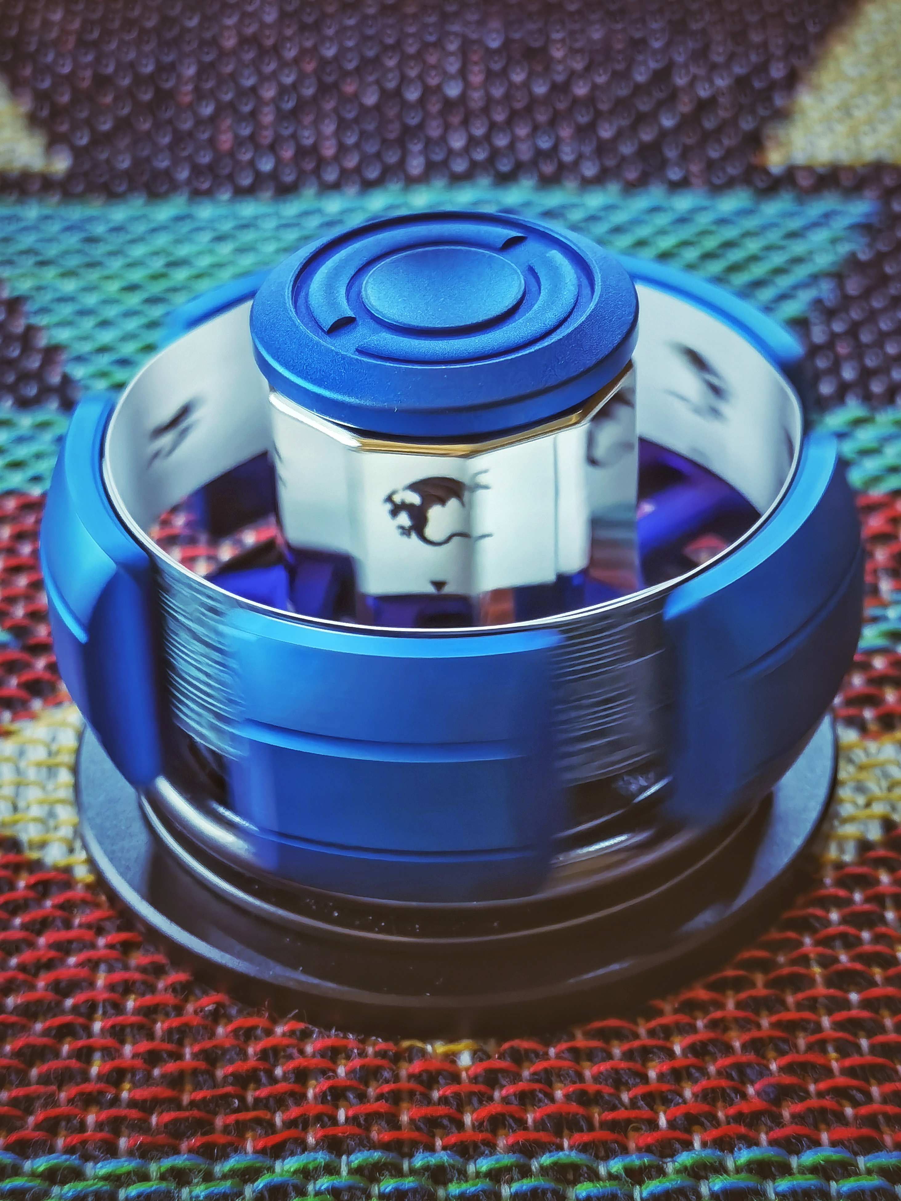 Animate spinner-Big white EDC