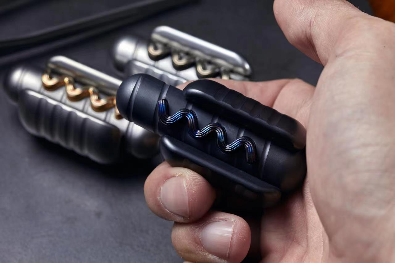 hot dog-Big white EDC