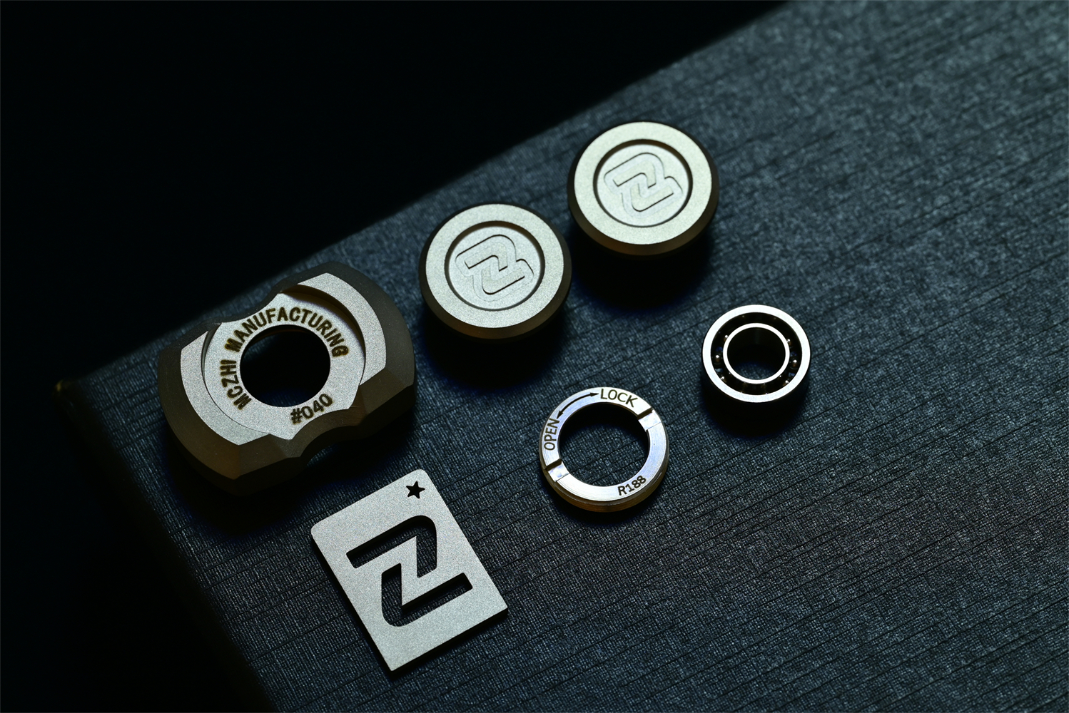 magic block-Big white EDC