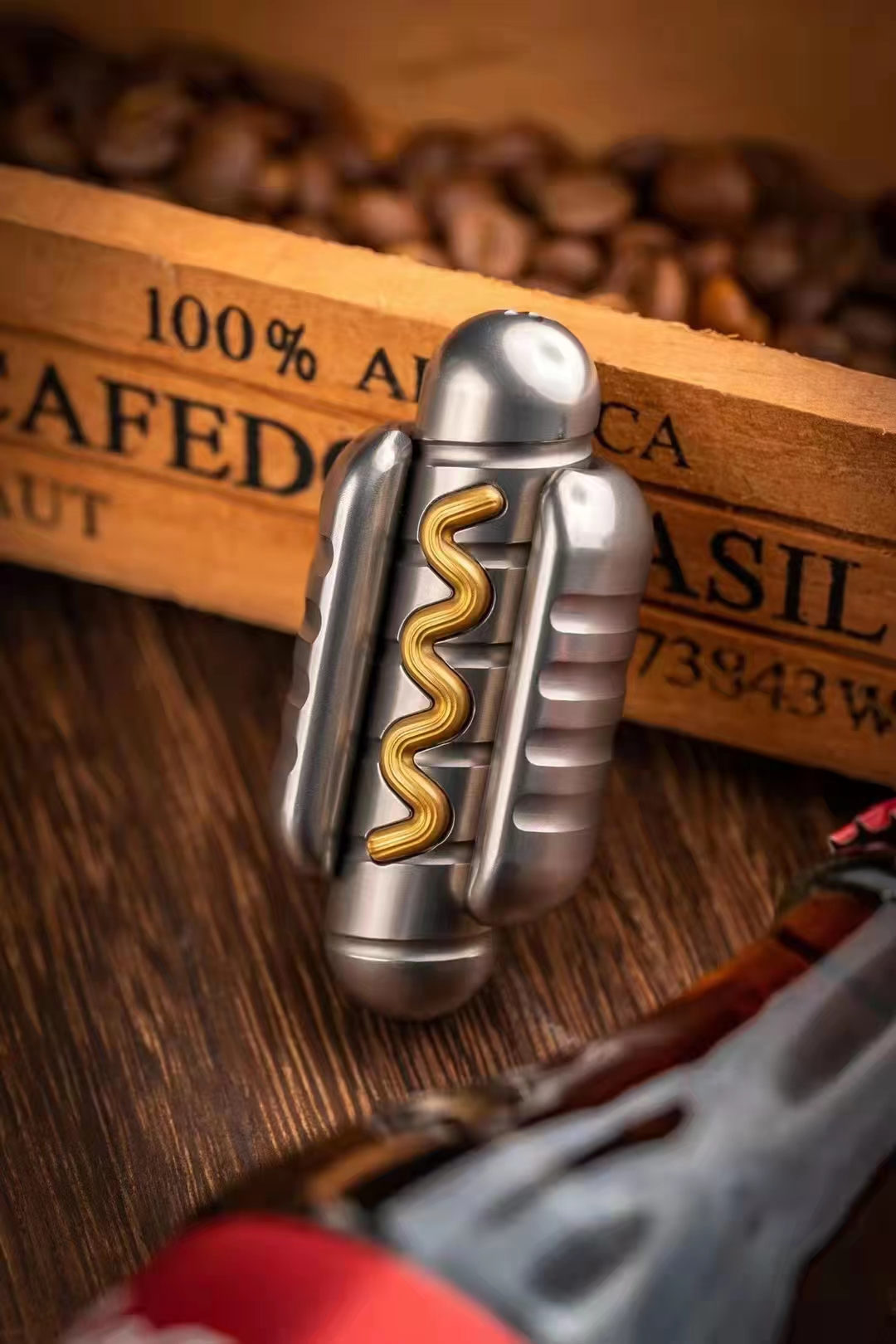 hot dog-Big white EDC