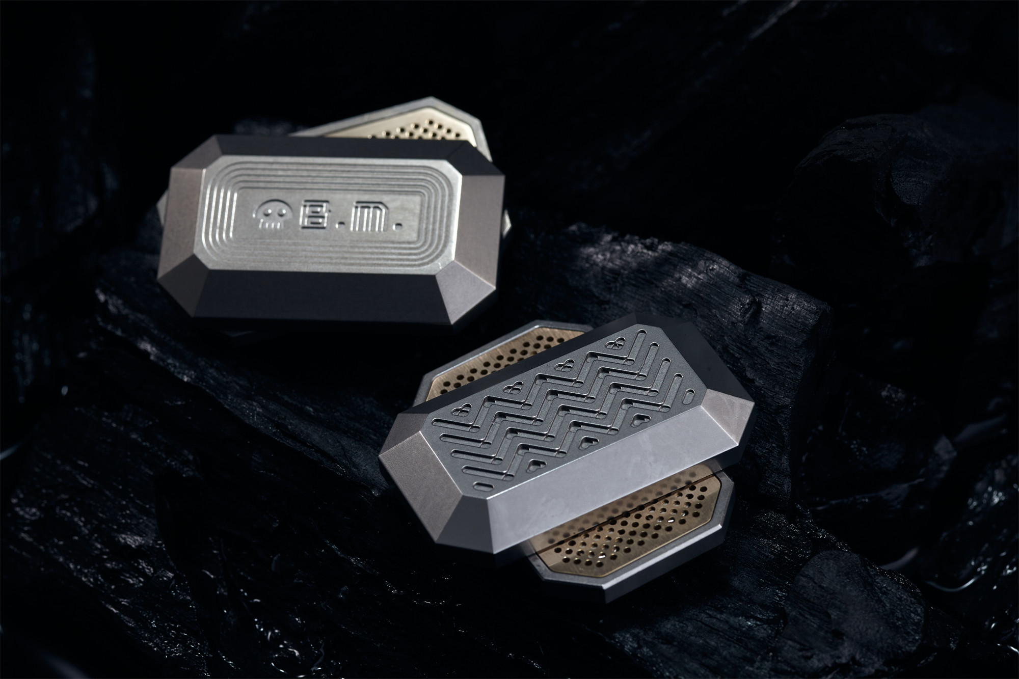 Death Crystal-Big white EDC