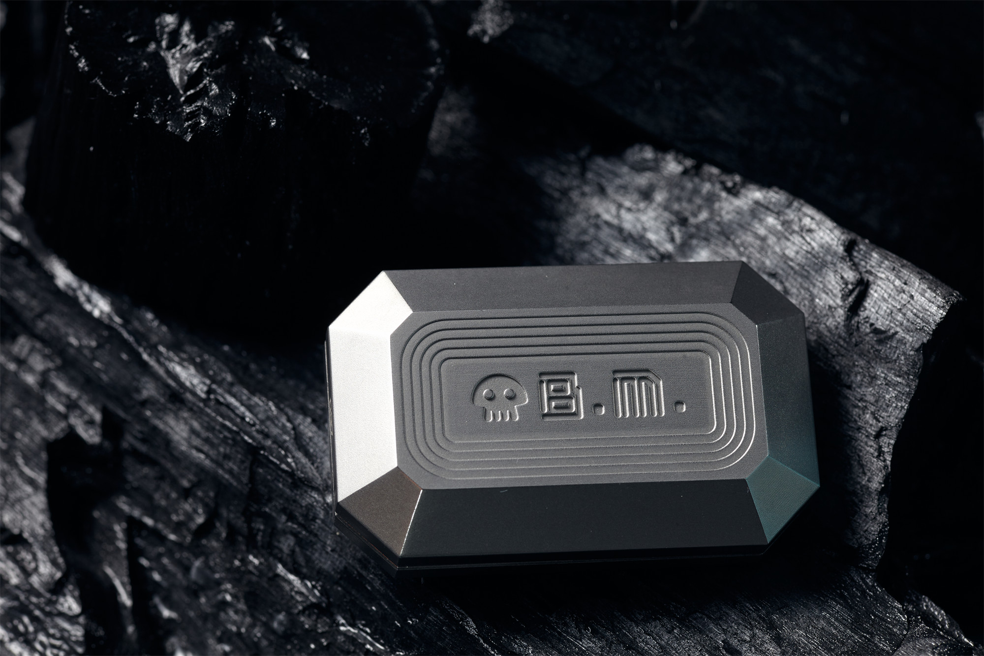 Death Crystal-Big white EDC