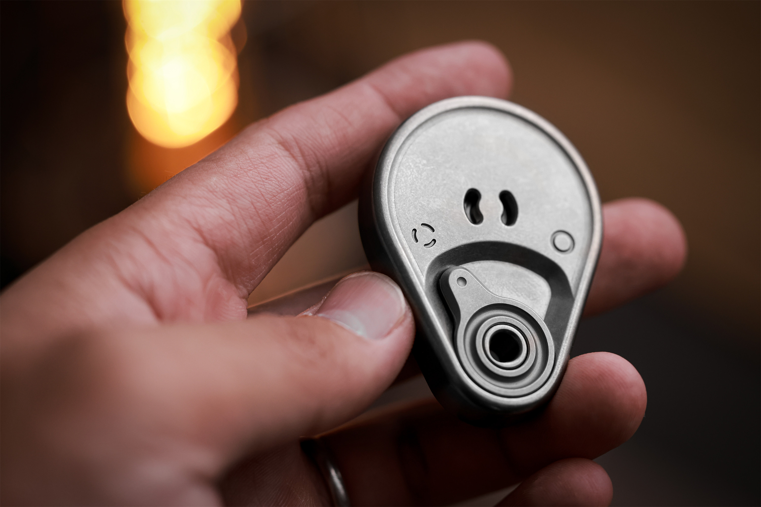 magician-Big white EDC