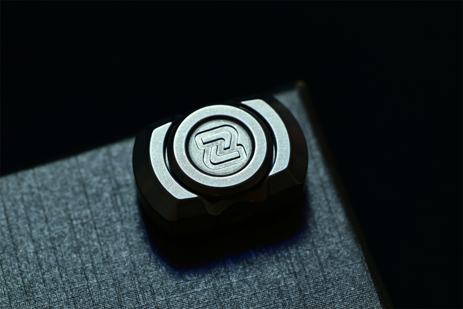 magic block-Big white EDC