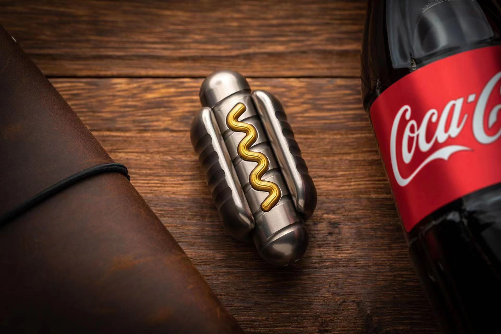 hot dog-Big white EDC