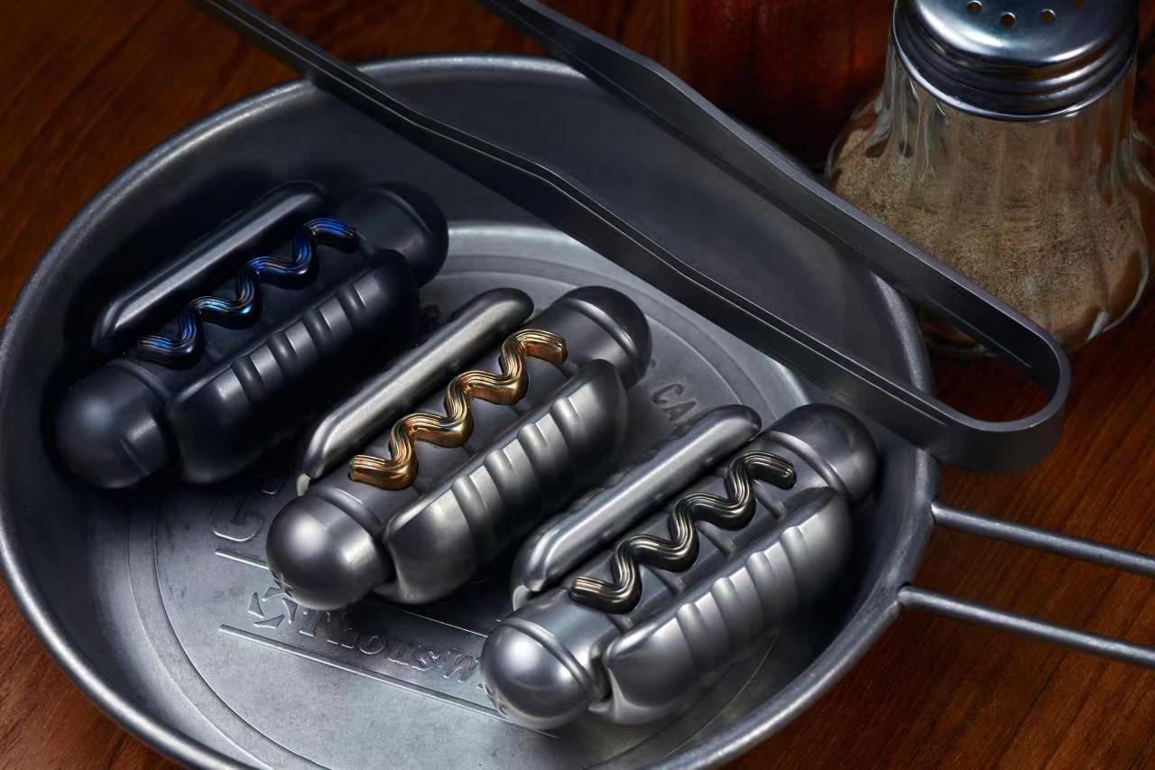 hot dog-Big white EDC