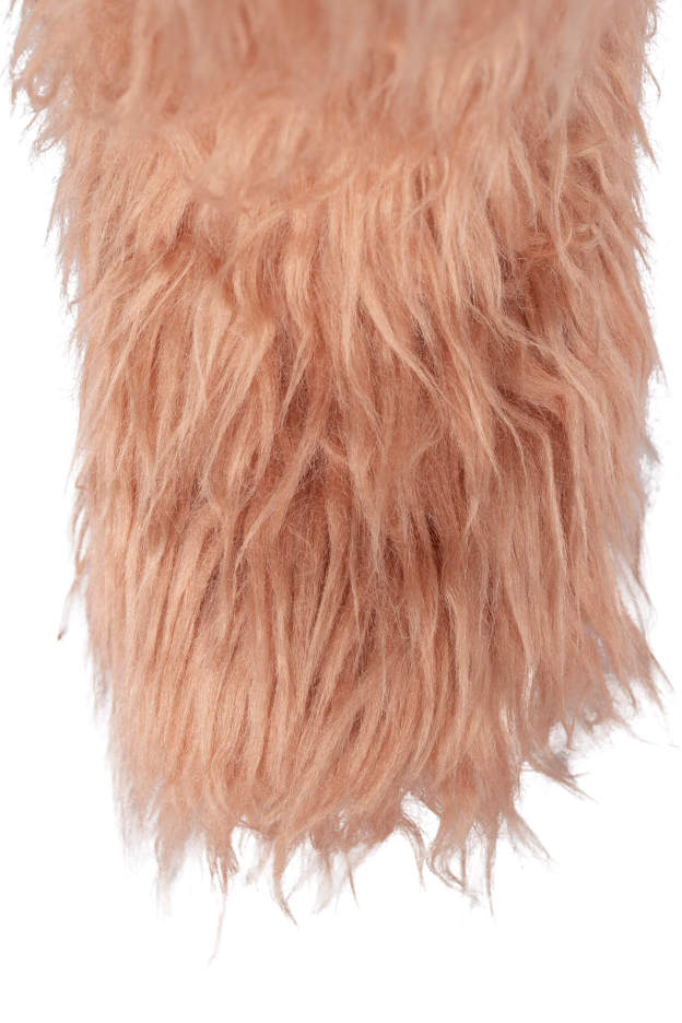 FLUFFY-annaxin