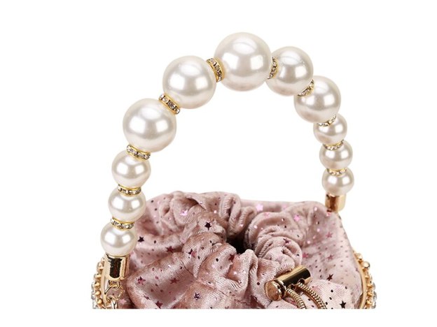 Luxury Diamond Metal Bucket Pearl Handle Women Party Clutch Purses and Handbags Hollow Designer Bag Wedding Chain Shoulder Bag
