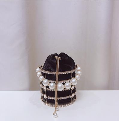 Luxury Diamond Metal Bucket Pearl Handle Women Party Clutch Purses and Handbags Hollow Designer Bag Wedding Chain Shoulder Bag