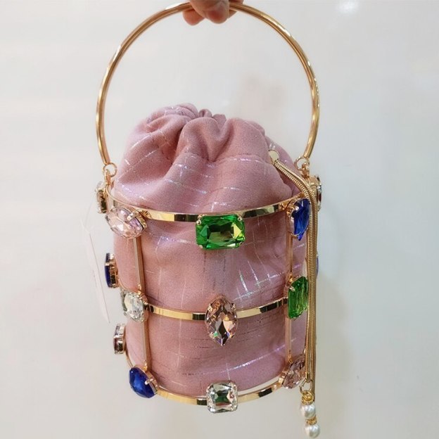 Luxury Diamond Metal Bucket Pearl Handle Women Party Clutch Purses and Handbags Hollow Designer Bag Wedding Chain Shoulder Bag