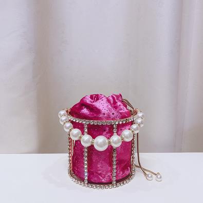Luxury Diamond Metal Bucket Pearl Handle Women Party Clutch Purses and Handbags Hollow Designer Bag Wedding Chain Shoulder Bag