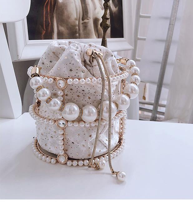 Luxury Diamond Metal Bucket Pearl Handle Women Party Clutch Purses and Handbags Hollow Designer Bag Wedding Chain Shoulder Bag