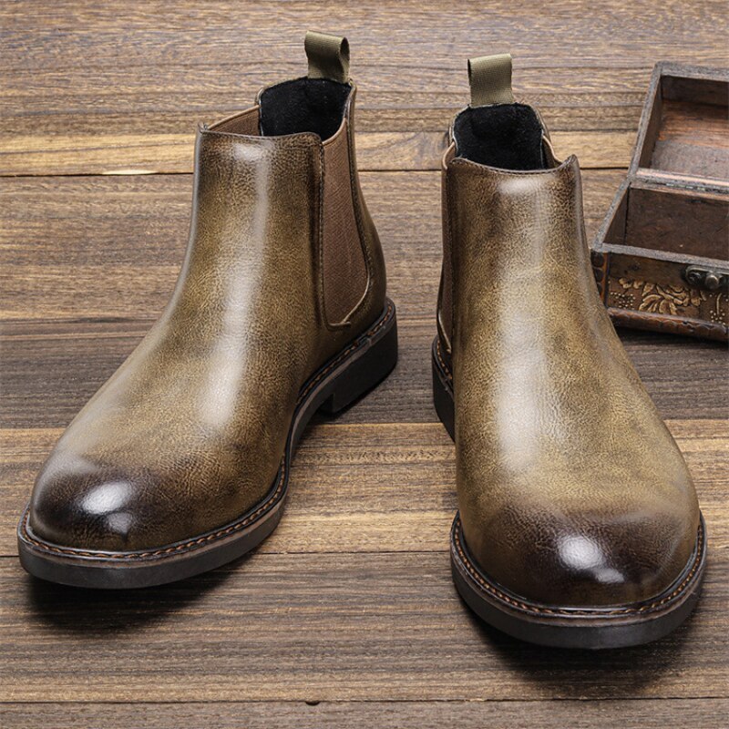 Men Ankle Boots Autumn Retro Fashion Pointed Head Plus Size High Top Slip-On Desert Daily Work Boots Zapatos Casuales De Hombre