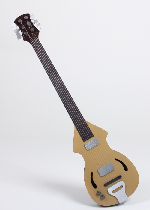 Macross 7 Basara Nekki Guita Cosplay Prop