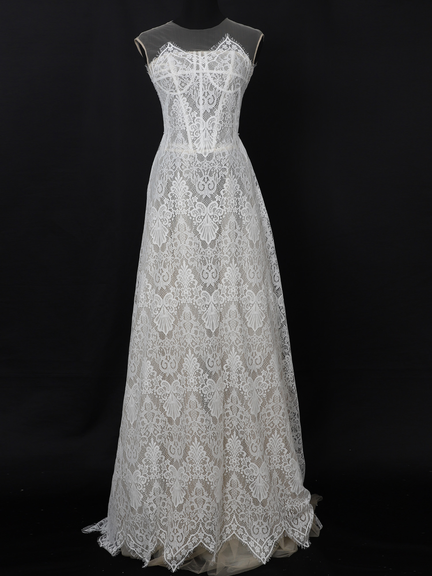 Yanzi off-white French chantilly eyelash lace fabric (59-677）