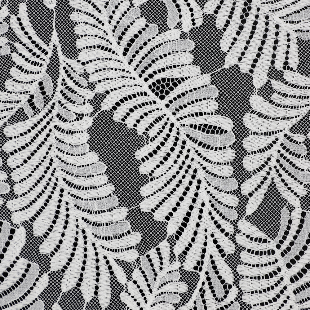 Yanzi off-white French chantilly eyelash lace fabric (59-667）