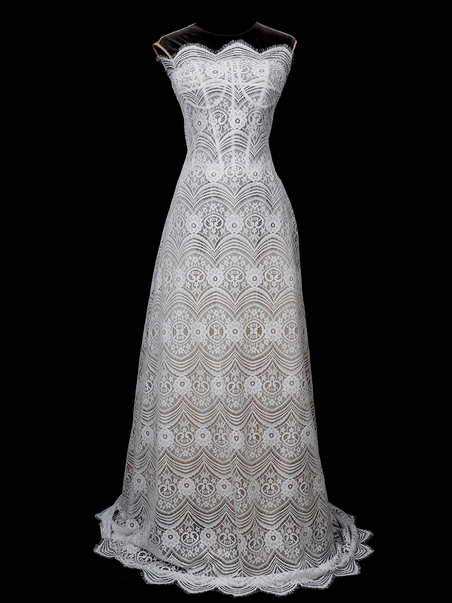 Yanzi off-white French chantilly eyelash lace fabric (59-665）