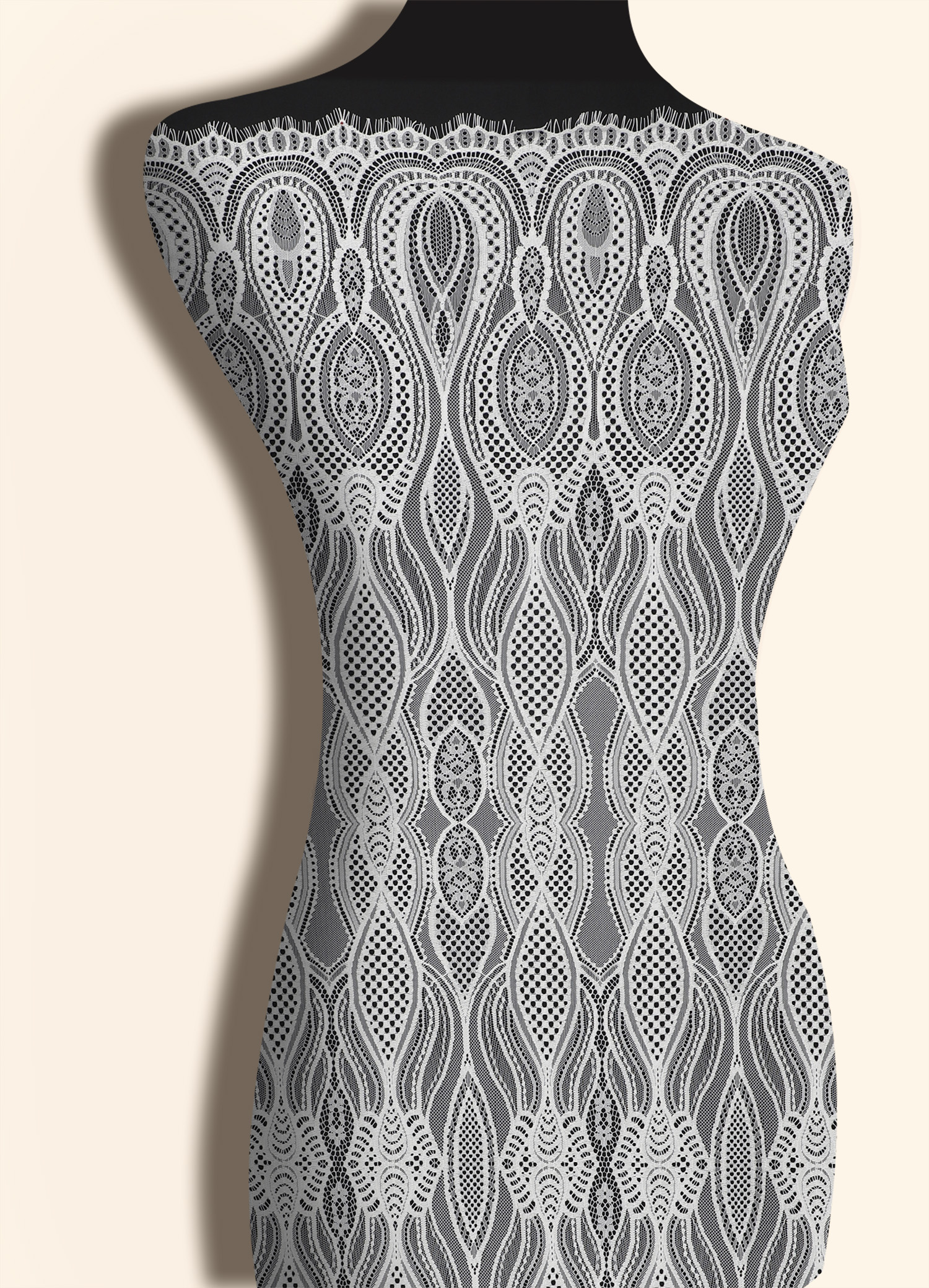 Yanzi off-white French chantilly eyelash lace fabric (59-669）