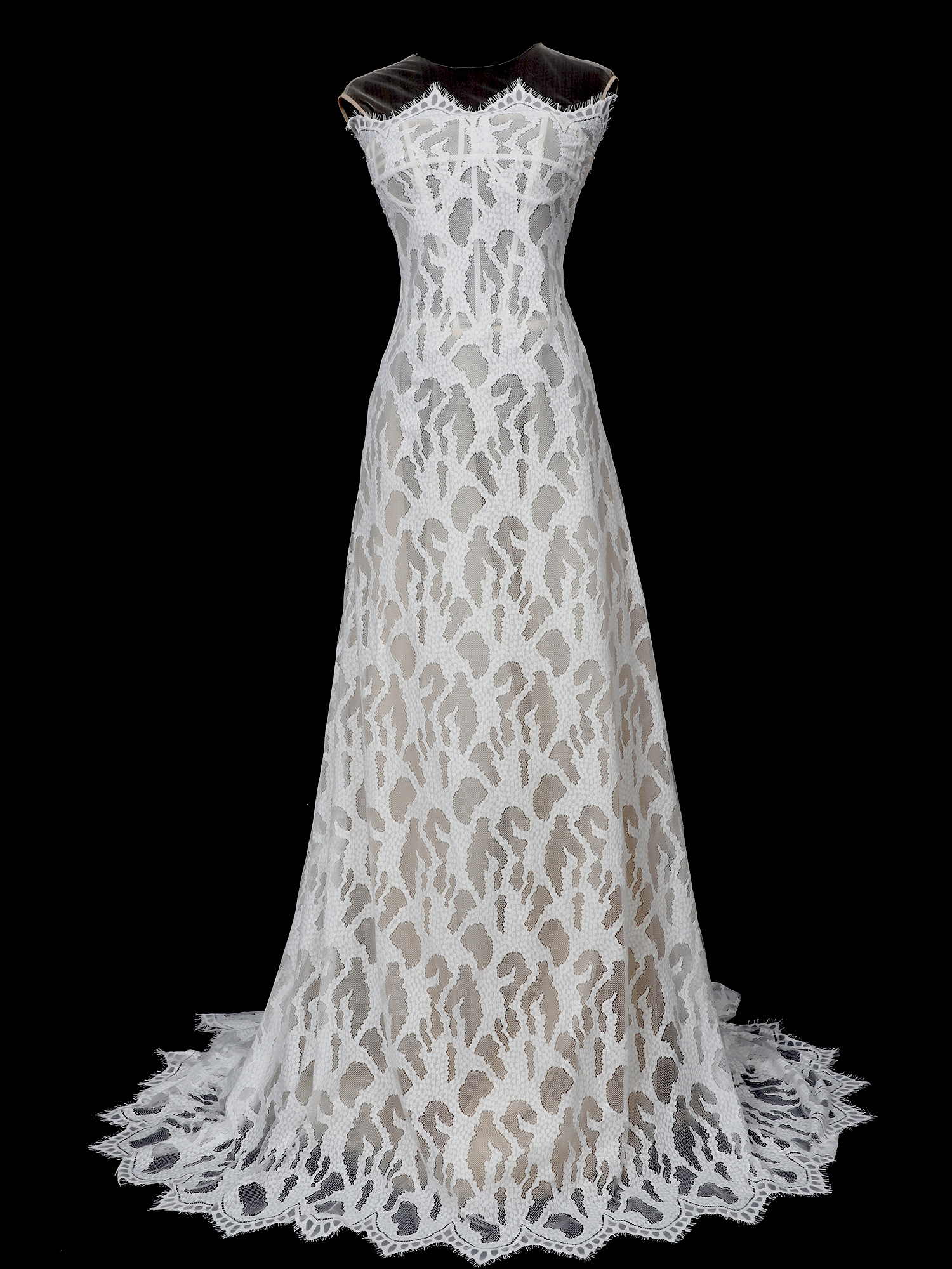 Yanzi off-white French chantilly eyelash lace fabric (59-655）