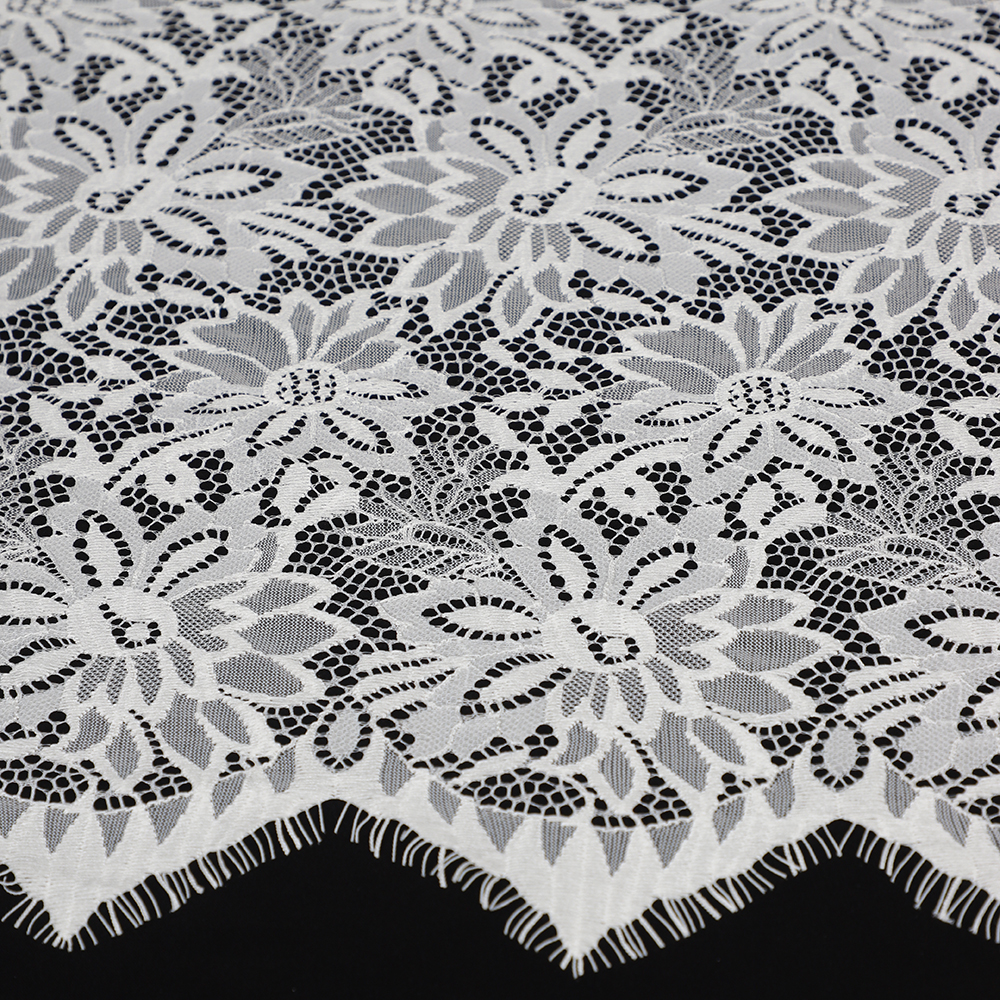 Yanzi off-white French chantilly eyelash lace fabric (59-679）