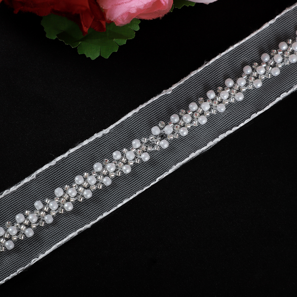 Yanzi white pearl lace mesh trim with silver beads (3cm）
