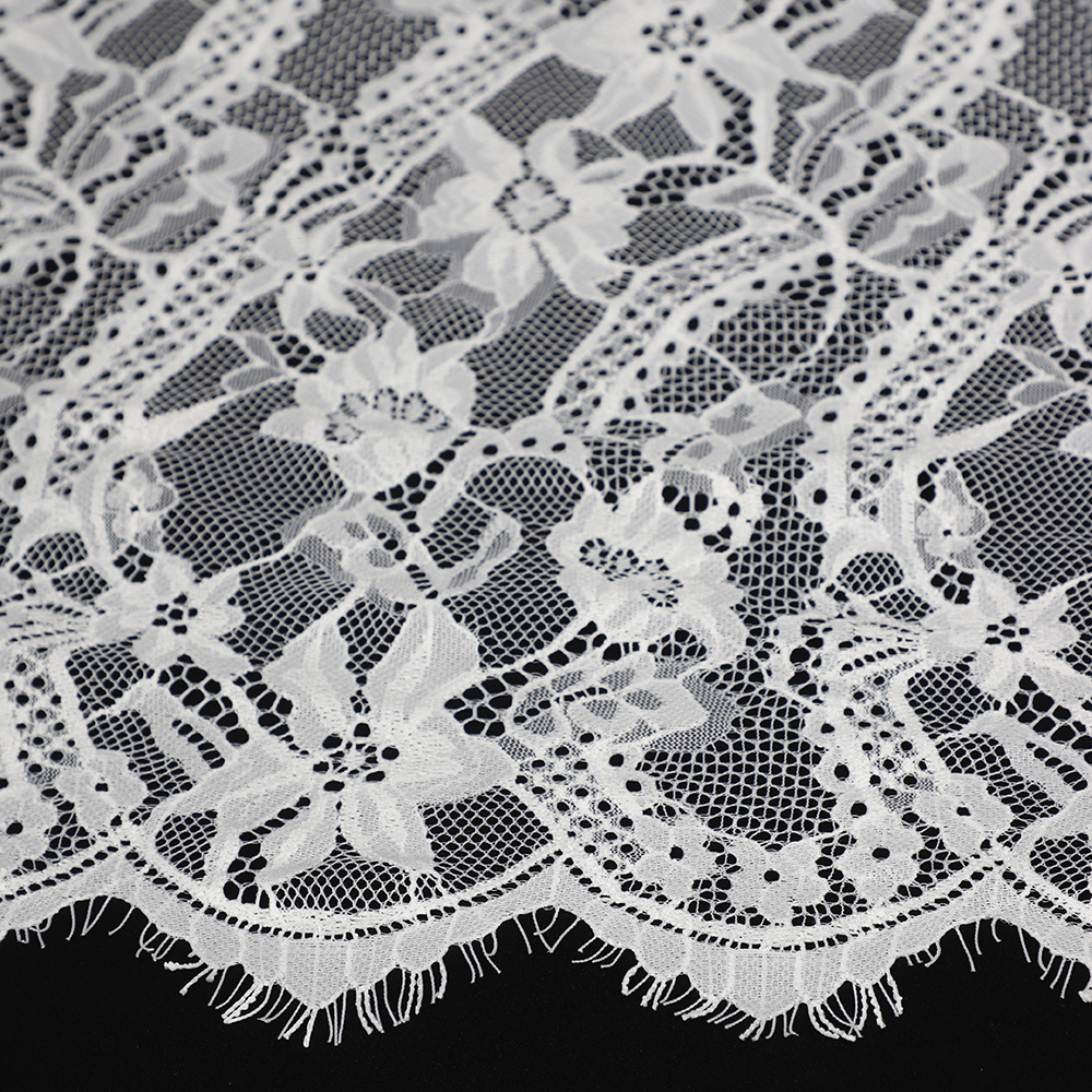 Yanzi off-white French chantilly eyelash lace fabric (59-674）