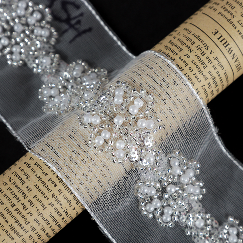 Yanzi white sequin beaded trim mesh tulle with pearls (6.5cm）