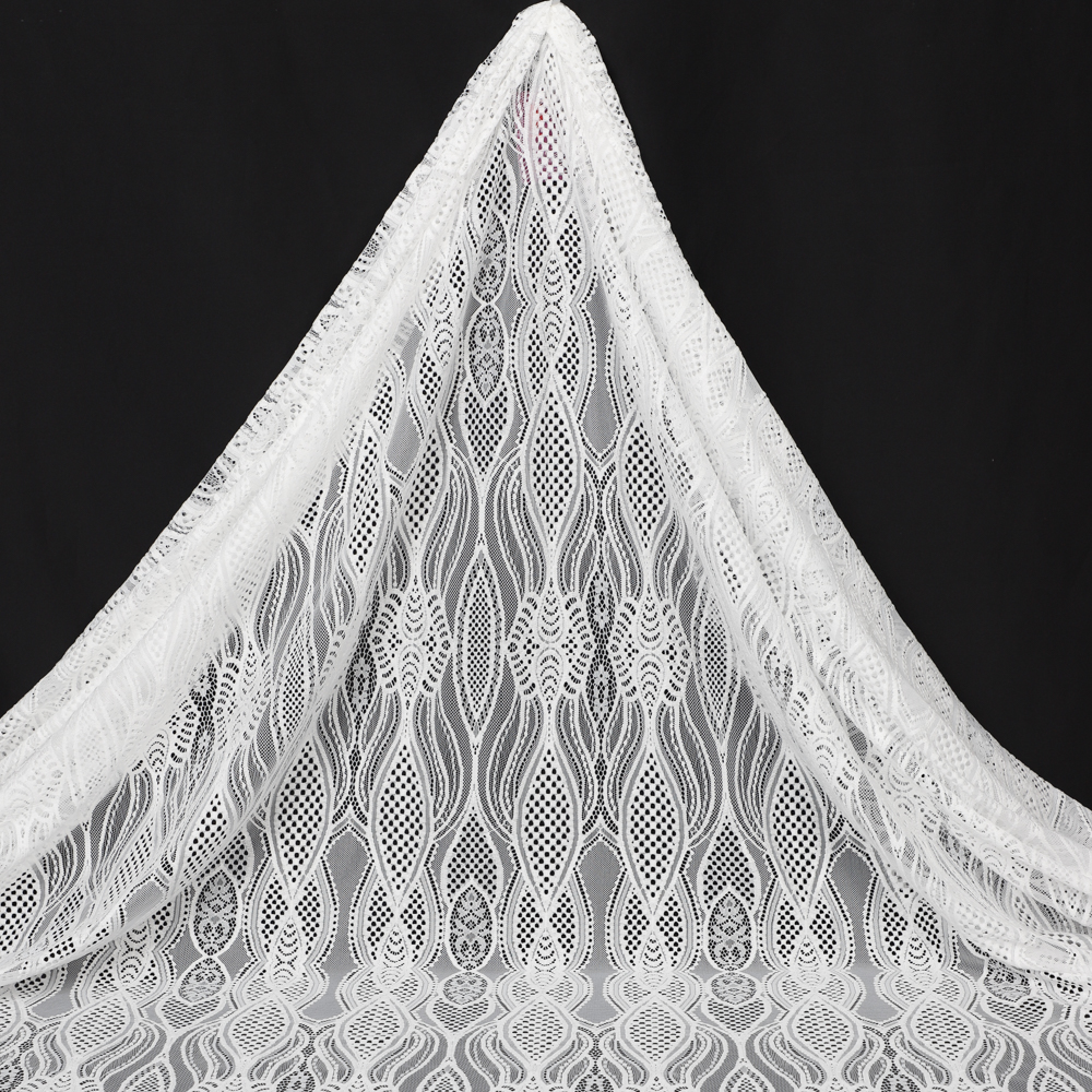 Yanzi off-white French chantilly eyelash lace fabric (59-669）