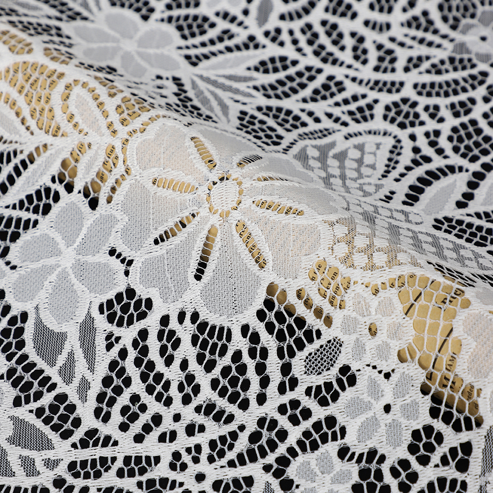 Yanzi off-white French chantilly eyelash lace fabric (59-670）